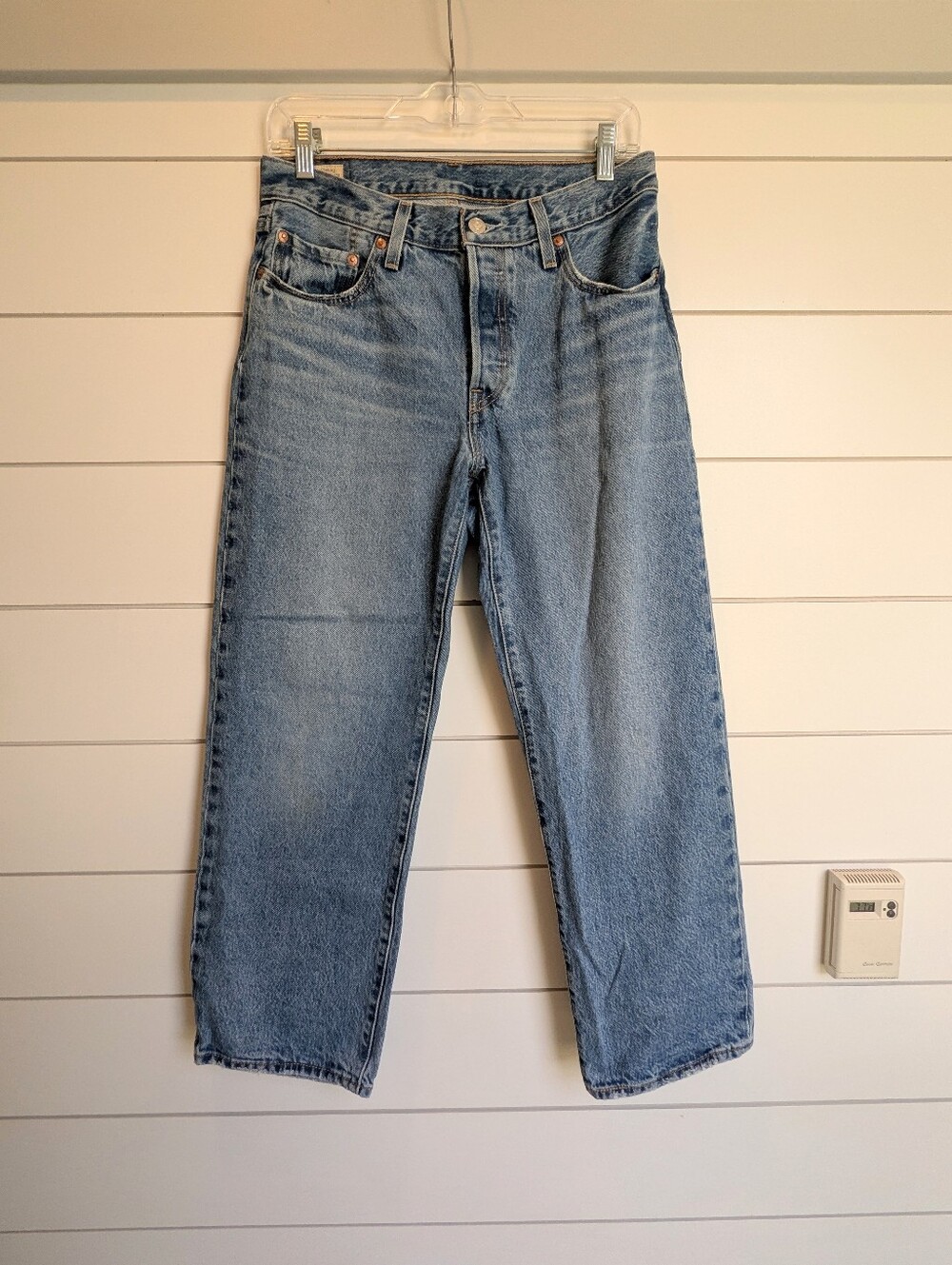 Levi's 501 90's Jeans Size 27 X 27 Button Fly Medium Wash Vintage Fit Rigid